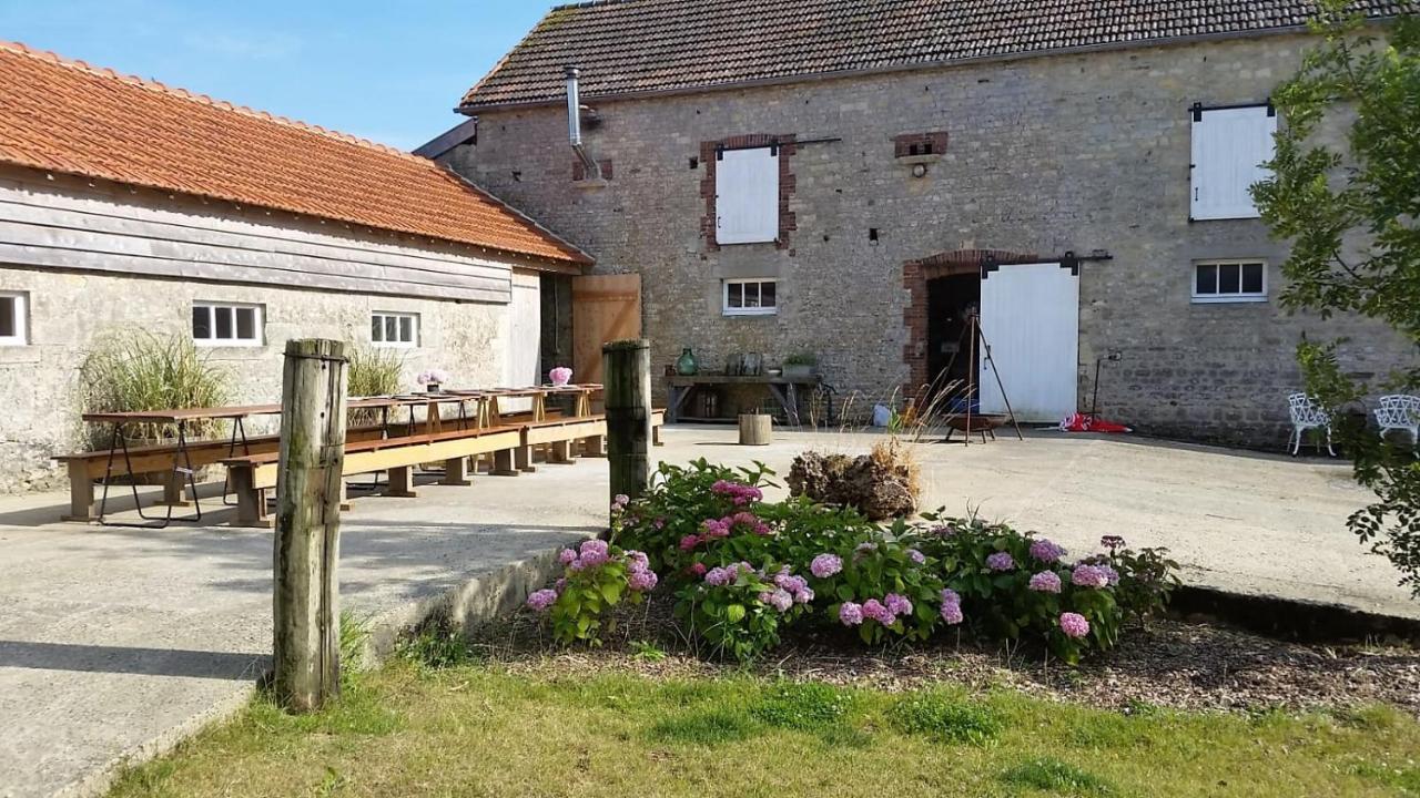 Ferme Hay Day Bed & Breakfast Englesqueville-la-Percee Exterior photo